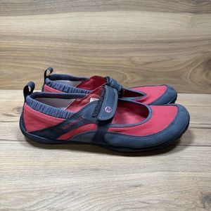 Merrell Pure Glove Chili Pepper Barefoot Shoes Womens 8 Red Hiking Trail J35728
